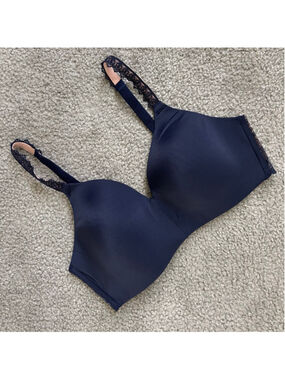 EUC Wacoal 856369 Level Up Lace Wirefree Bra in Night Sky| Sz 34D